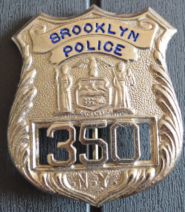NEW YORK CITY BROOKLYN POLICE BADGE 350